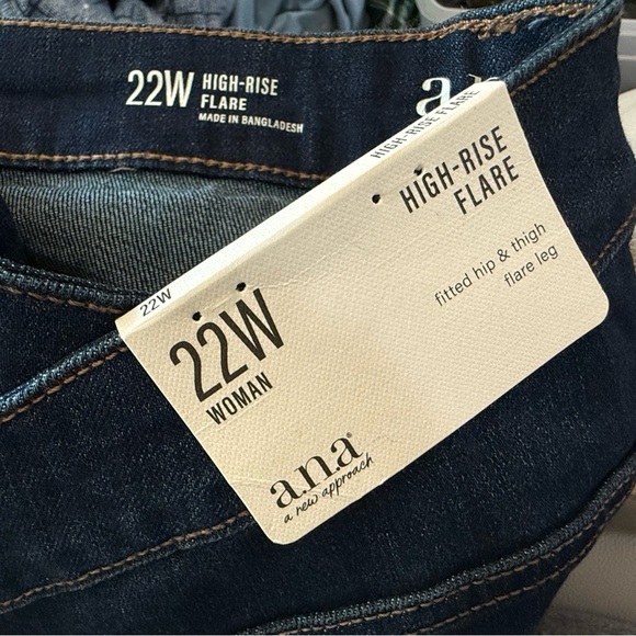 a.n.a Dark Blue Straight Leg Women's Jeans - Picture 2 of 4